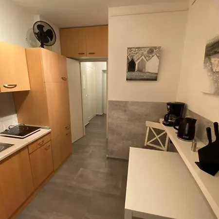 Apartment Glasower 31 *