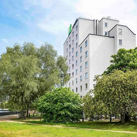 Ibis Styles Treptow Отель