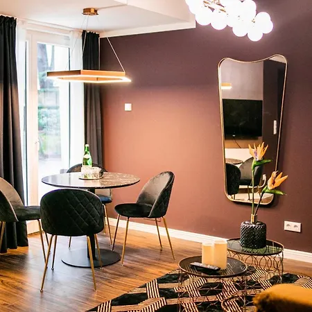 Arbio I Stylish Schoeneberg S-bahn Apartment *