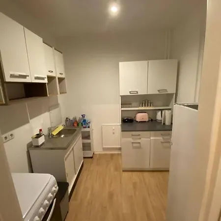 Gemuetliche Mit Smart-tv Und Grossem Balkon *