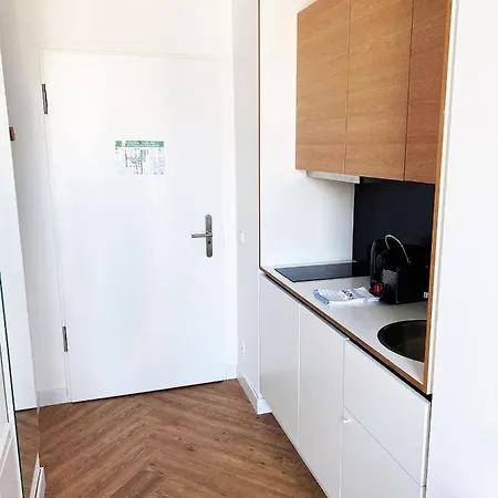 Aparthotel Smartments Business West 3*