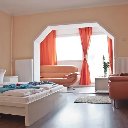 Berl Berlin