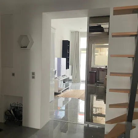 Luxury 60m2 In Wilhelmstadt Apartment *