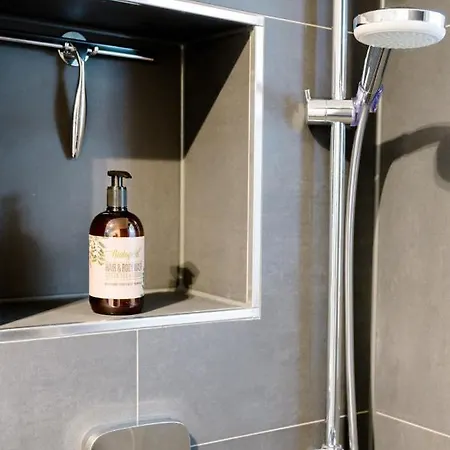 Apartament The Getaway / 80qm In Berlin's Historic Diplomatic Quarter *