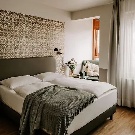 Townhouse 4*
