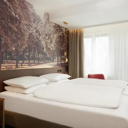 Hotel Hyperion