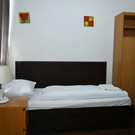 Hotel Arrival 3*