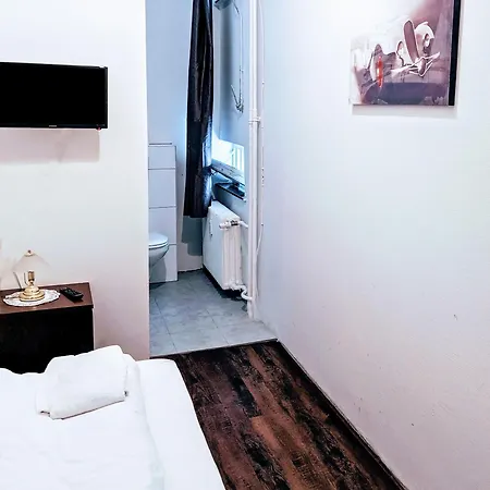 Arrival 3* Berlin