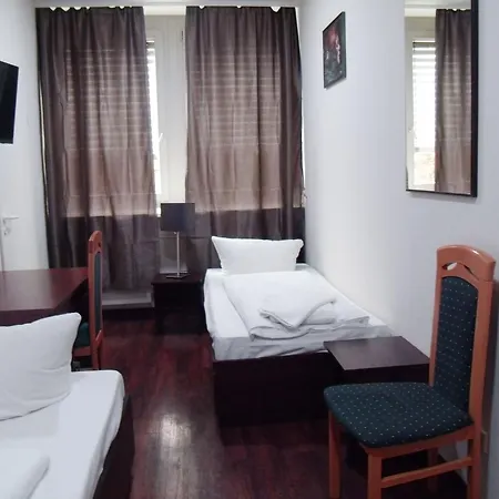Arrival Hotel