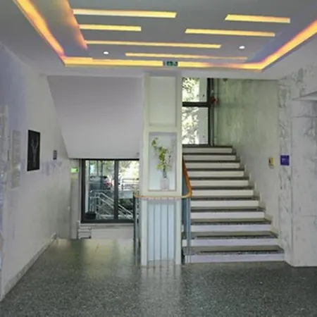 Hotel Arrival 3*