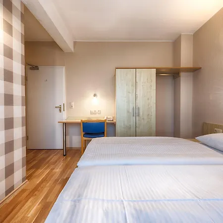 Hotel Enjoy City Messe