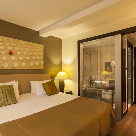 Hotel Quentin Design