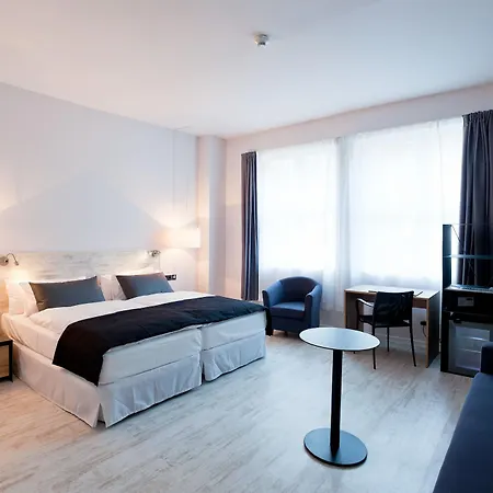 Catalonia Mitte Hotel 4*