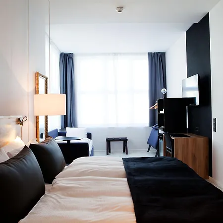 Catalonia Mitte Hotel 4*