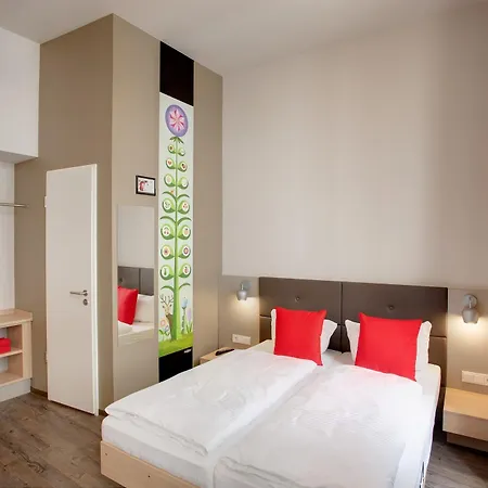 Meininger Mitte Hotel