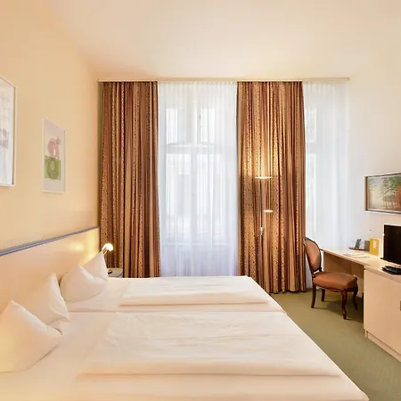 Tiergarten Hotel 3*