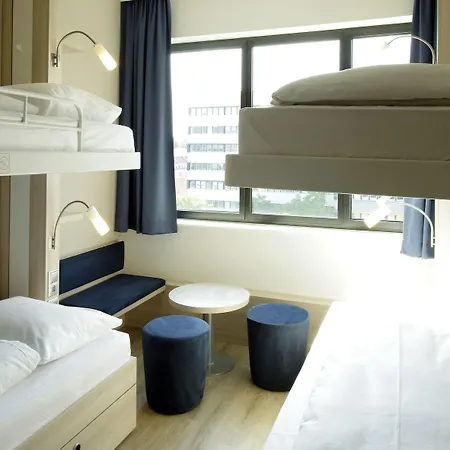 H2 Berlin-alexanderplatz Hotel Berlin