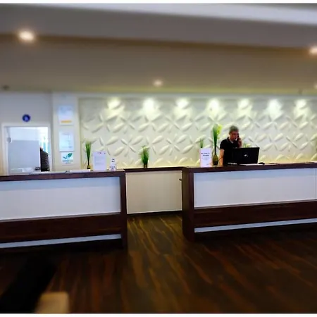 Motel Plus Berlin Berlín