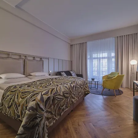 Classik Alexander Plaza 4* Берлин