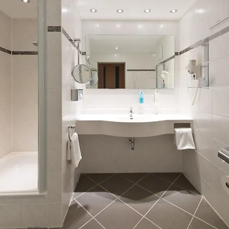 Steglitz International 4*