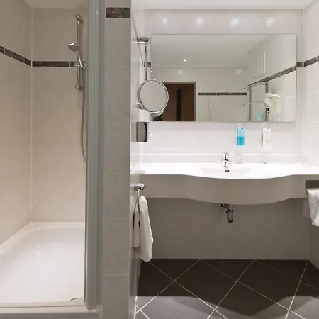 Steglitz International 4*
