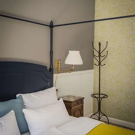 Hotel Henri Kurfuerstendamm 4*