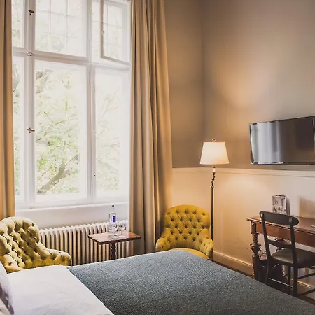 Henri Kurfuerstendamm Hotel 4*