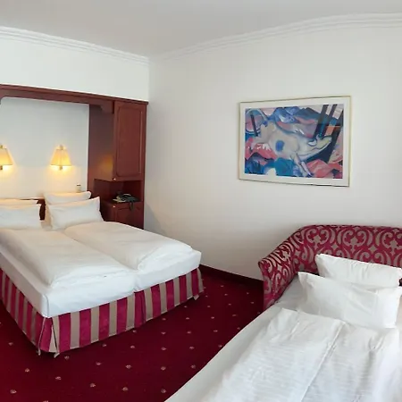 Bernstein Kastania Hotel Berlin