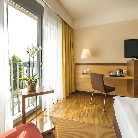 Centrovital Hotel 4*