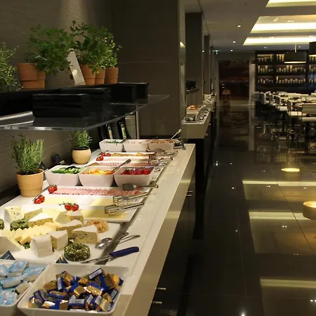 Hotel H10 Ku'damm Berlim