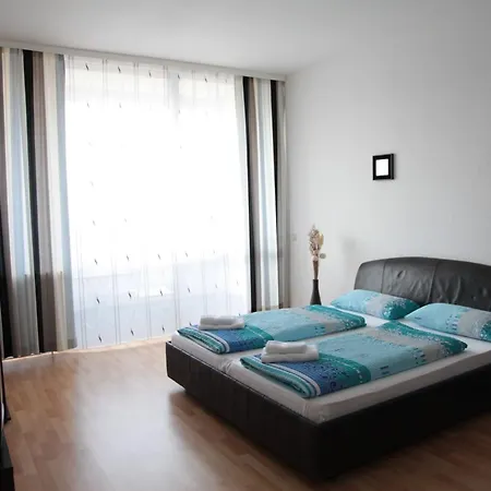 Vega Aparthotel