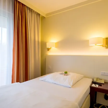 Relexa Stuttgarter Hof Szálloda 4*