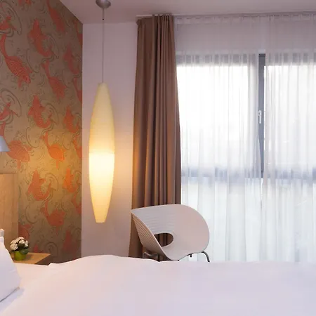 Grimm's Mitte Hotel *