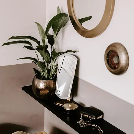 Townhouse 4*