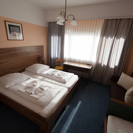 Alper Am Potsdamer Platz Hotel