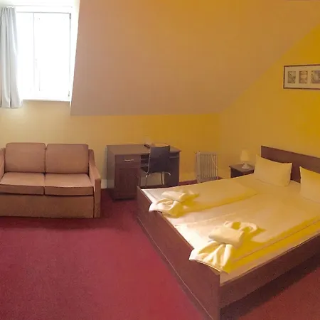 Mikon Eastgate - Centre 3*