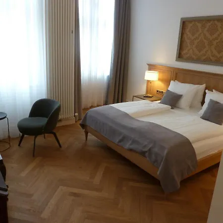 Lindenufer 3*