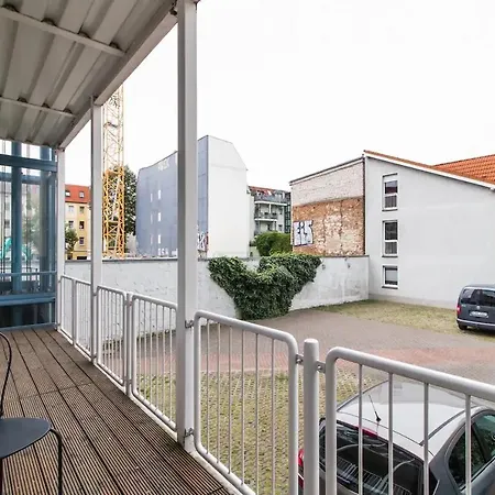 Apartment Bright 3-room Near Prenzlauer Berg