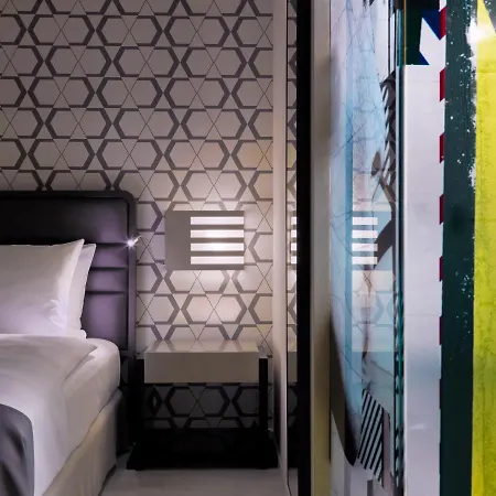 Hotel H10 Ku'damm 4*