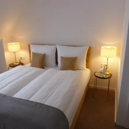 Lindenufer 3*
