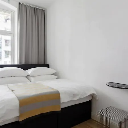 Luxury 2 Bedroom Apartment In The Heart Of Mitte, Berlin Apartment