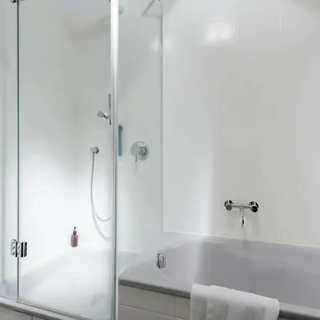 Apartment Luxury 2 Bedroom Apartment In The Heart Of Mitte, Berlin *