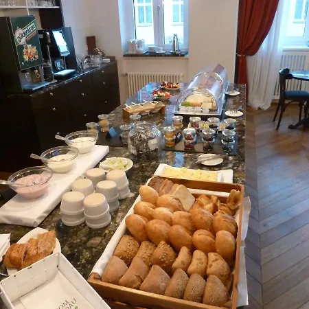 Lindenufer 3* Berlin