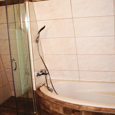 4 Bedroom Gorgeous In * Berlin