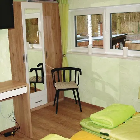 4 Bedroom Gorgeous In Holiday home Berlin