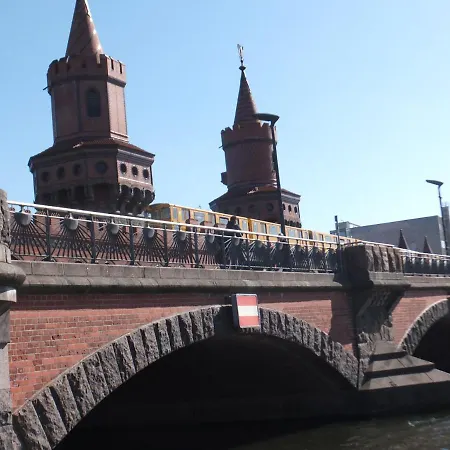 Tolle In Geilem Kiez * Berlin
