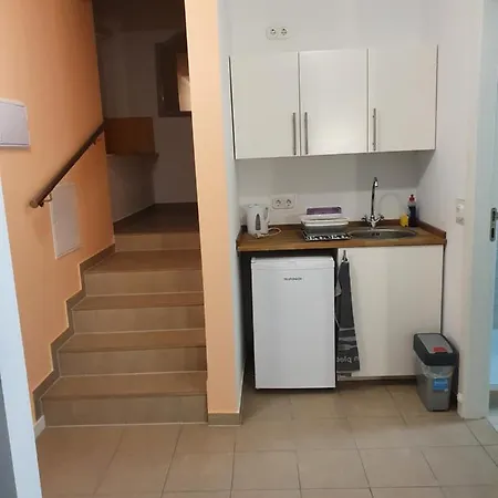 Zum Lichtenberger Guest house *