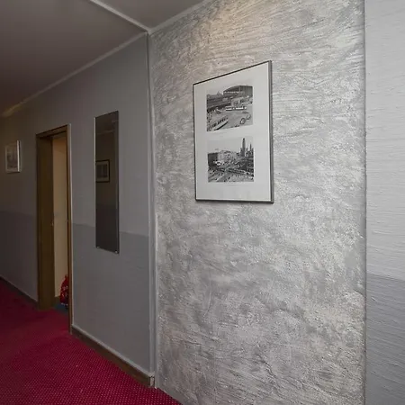 Szálloda Spreewitz Am Kurfuerstendamm
