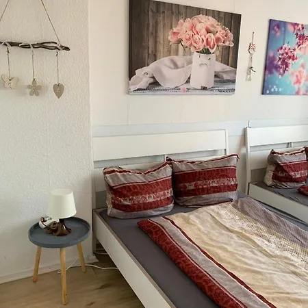 Apartment Lebt-wohnung Fur Bis Zu 12 Personen