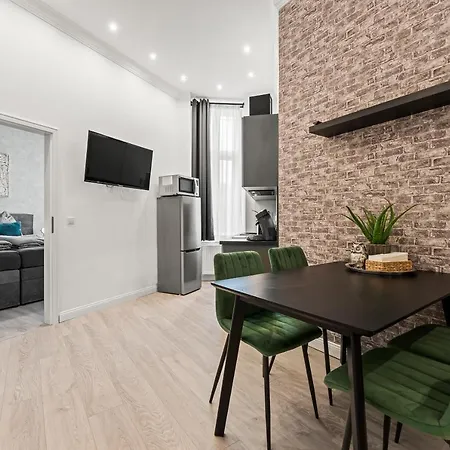 The Mierendorf Hinterhaus, 2 Bed Up To 4 People Apartment Berlin